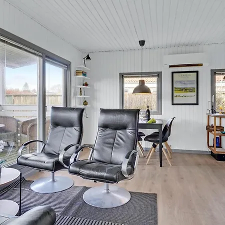 Amazing In Brkop With 2 Bedrooms * Børkop
