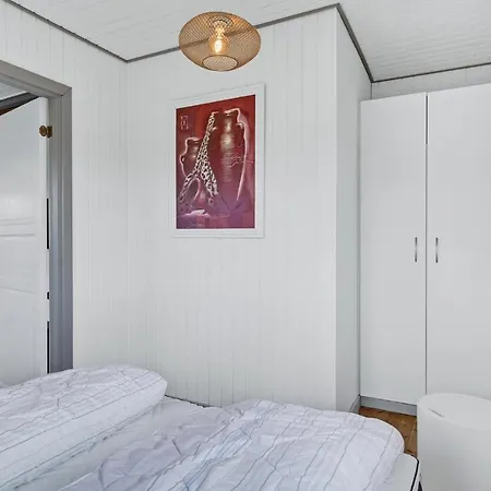 Dom wakacyjny Amazing In Brkop With 2 Bedrooms Børkop