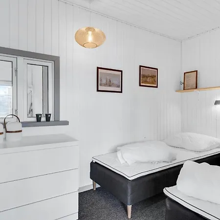 Amazing In Brkop With 2 Bedrooms * Børkop