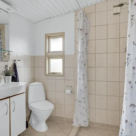 Amazing In Brkop With 2 Bedrooms * Børkop
